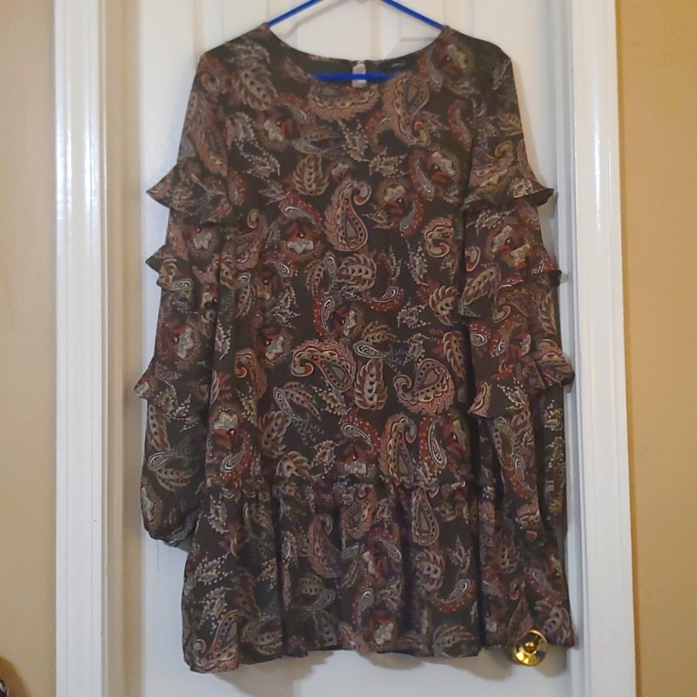 Very‎ J tunic shirt with ruffle sleeves